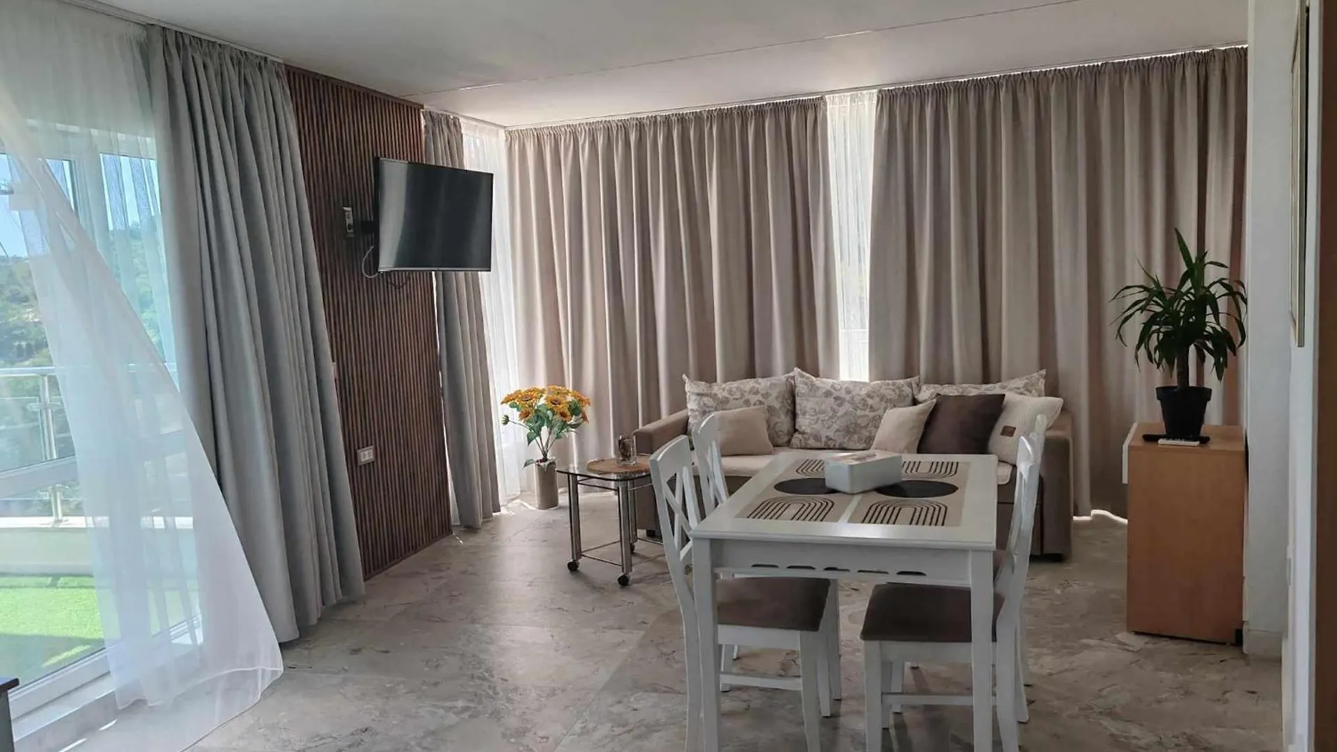 Kabakum Apartments Sea Romantica Varna